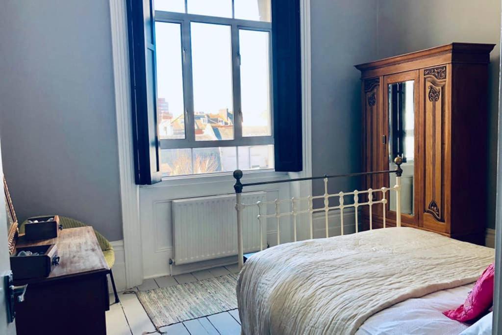 Seaside Escape - Gorgeous 2 Bed Apartment In St-Leonards-On-Sea Hastings Buitenkant foto